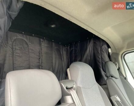 Белый Рено Мастер, объемом двигателя 2.3 л и пробегом 220 тыс. км за 15450 $, фото 25 на Automoto.ua
