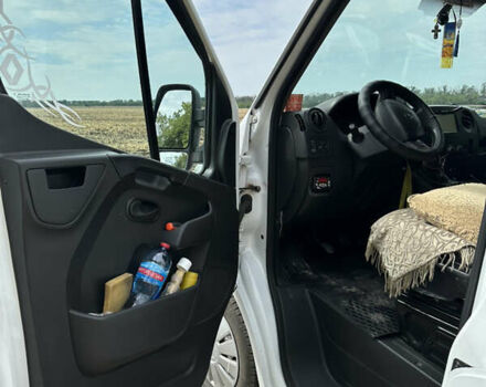 Білий Рено Мастєр, об'ємом двигуна 2.3 л та пробігом 548 тис. км за 14500 $, фото 13 на Automoto.ua
