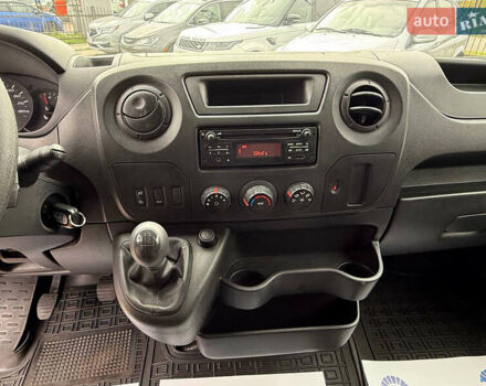 Белый Рено Мастер, объемом двигателя 2.3 л и пробегом 250 тыс. км за 16500 $, фото 10 на Automoto.ua