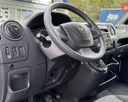 Белый Рено Мастер, объемом двигателя 2.3 л и пробегом 175 тыс. км за 21100 $, фото 26 на Automoto.ua