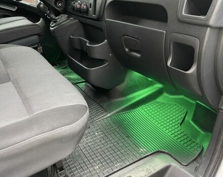 Білий Рено Мастєр, об'ємом двигуна 2.3 л та пробігом 400 тис. км за 19500 $, фото 6 на Automoto.ua