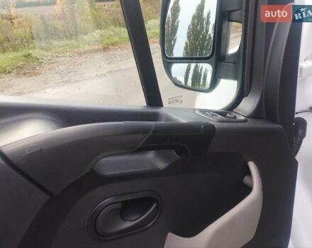 Белый Рено Мастер, объемом двигателя 2.3 л и пробегом 121 тыс. км за 17800 $, фото 13 на Automoto.ua