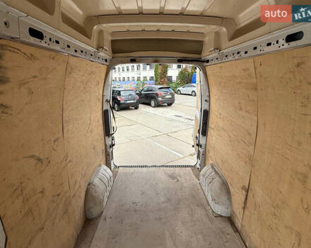 Белый Рено Мастер, объемом двигателя 2.3 л и пробегом 250 тыс. км за 16500 $, фото 17 на Automoto.ua