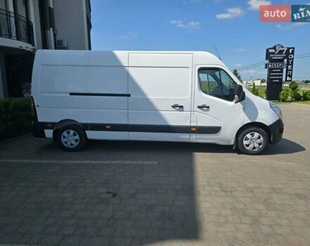Белый Рено Мастер, объемом двигателя 2.3 л и пробегом 148 тыс. км за 16499 $, фото 5 на Automoto.ua