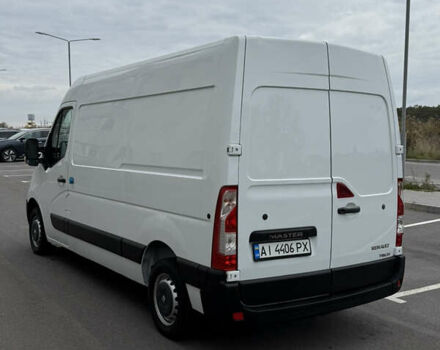 Белый Рено Мастер, объемом двигателя 2.3 л и пробегом 175 тыс. км за 16200 $, фото 3 на Automoto.ua