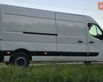Белый Рено Мастер, объемом двигателя 2.3 л и пробегом 178 тыс. км за 17600 $, фото 3 на Automoto.ua