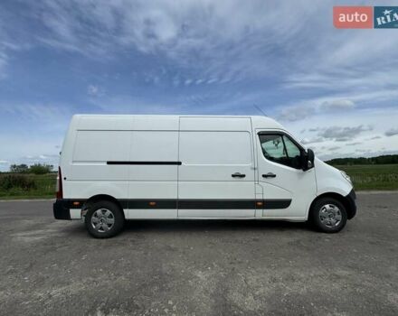 Белый Рено Мастер, объемом двигателя 2.3 л и пробегом 570 тыс. км за 12800 $, фото 4 на Automoto.ua