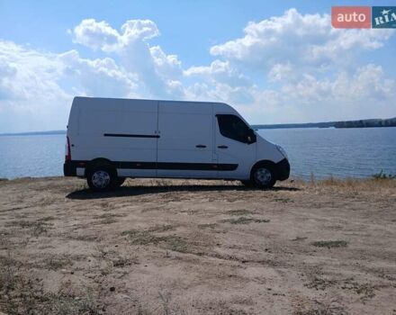 Белый Рено Мастер, объемом двигателя 2.3 л и пробегом 310 тыс. км за 16500 $, фото 1 на Automoto.ua