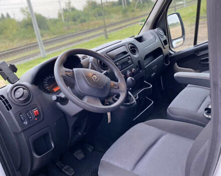 Белый Рено Мастер, объемом двигателя 2.3 л и пробегом 5 тыс. км за 16000 $, фото 4 на Automoto.ua