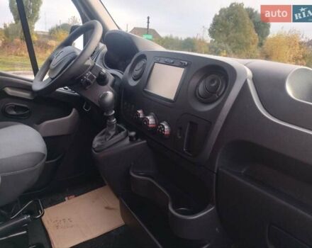 Белый Рено Мастер, объемом двигателя 2.3 л и пробегом 121 тыс. км за 17800 $, фото 18 на Automoto.ua