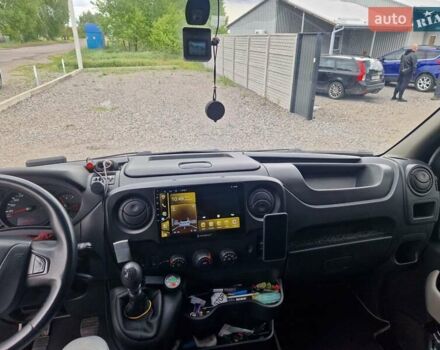Белый Рено Мастер, объемом двигателя 2.3 л и пробегом 412 тыс. км за 17700 $, фото 22 на Automoto.ua