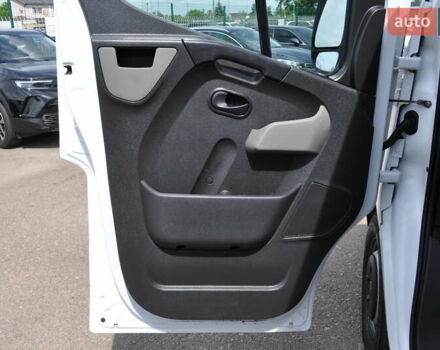 Рено Мастер 2018 в Киеве на Automoto.ua Белый Рено Мастер, объемом двигателя 2.3 л и пробегом 264 тыс. км за 22500 $, фото 49 на Automoto.ua