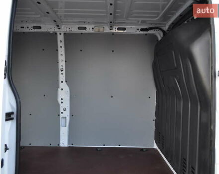 Рено Мастєр 2018 у Києві на Automoto.ua Білий Рено Мастєр, об'ємом двигуна 2.3 л та пробігом 327 тис. км за 19500 $, фото 40 на Automoto.ua