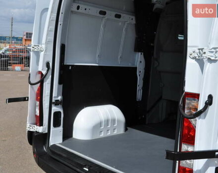 Рено Мастер 2018 в Киеве на Automoto.ua Белый Рено Мастер, объемом двигателя 2.3 л и пробегом 264 тыс. км за 22500 $, фото 60 на Automoto.ua