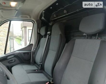 Белый Рено Мастер, объемом двигателя 2.3 л и пробегом 300 тыс. км за 16900 $, фото 14 на Automoto.ua