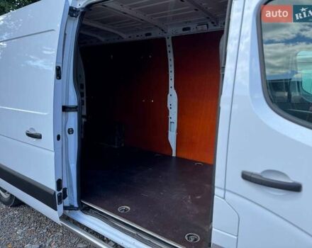 Белый Рено Мастер, объемом двигателя 2.3 л и пробегом 280 тыс. км за 17950 $, фото 13 на Automoto.ua
