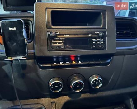 Білий Рено Мастєр, об'ємом двигуна 2.3 л та пробігом 380 тис. км за 25000 $, фото 15 на Automoto.ua