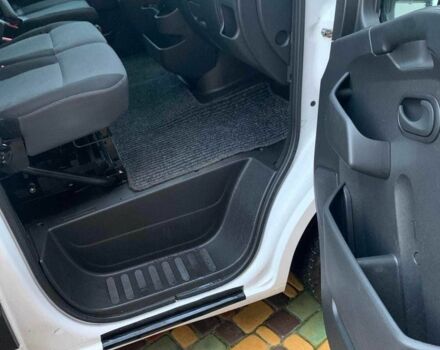 Білий Рено Мастєр, об'ємом двигуна 2.3 л та пробігом 340 тис. км за 19200 $, фото 10 на Automoto.ua