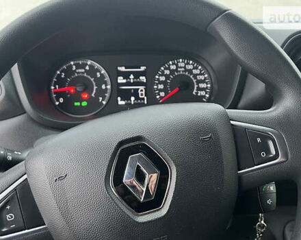 Білий Рено Мастєр, об'ємом двигуна 2.3 л та пробігом 340 тис. км за 20000 $, фото 18 на Automoto.ua