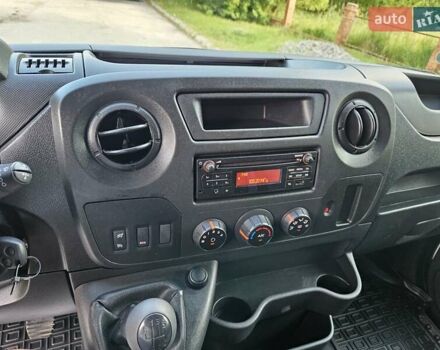 Белый Рено Мастер, объемом двигателя 2.3 л и пробегом 185 тыс. км за 16750 $, фото 56 на Automoto.ua