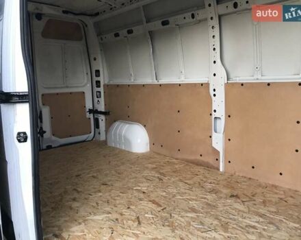 Білий Рено Мастєр, об'ємом двигуна 2.3 л та пробігом 195 тис. км за 16900 $, фото 26 на Automoto.ua