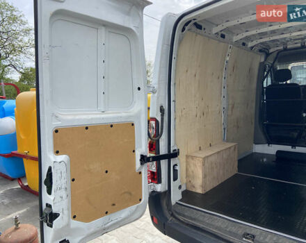 Белый Рено Мастер, объемом двигателя 2.3 л и пробегом 157 тыс. км за 16600 $, фото 20 на Automoto.ua