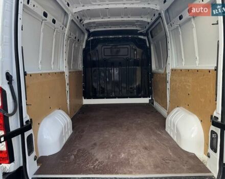 Белый Рено Мастер, объемом двигателя 2.3 л и пробегом 190 тыс. км за 17700 $, фото 42 на Automoto.ua