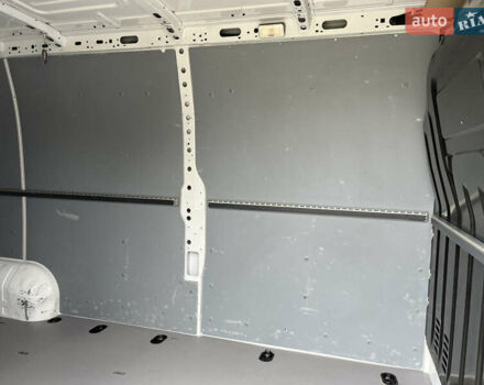 Рено Мастер 2019 в Кропивницком (Кировограде) на Automoto.ua Белый Рено Мастер, объемом двигателя 2.3 л и пробегом 355 тыс. км за 18299 $, фото 35 на Automoto.ua