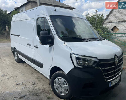 Белый Рено Мастер, объемом двигателя 2.3 л и пробегом 275 тыс. км за 18000 $, фото 1 на Automoto.ua
