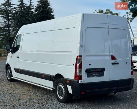 Белый Рено Мастер, объемом двигателя 2.3 л и пробегом 280 тыс. км за 17950 $, фото 2 на Automoto.ua