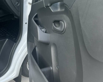 Рено Мастер 2019 в Кропивницком (Кировограде) на Automoto.ua Белый Рено Мастер, объемом двигателя 2.3 л и пробегом 355 тыс. км за 18299 $, фото 24 на Automoto.ua