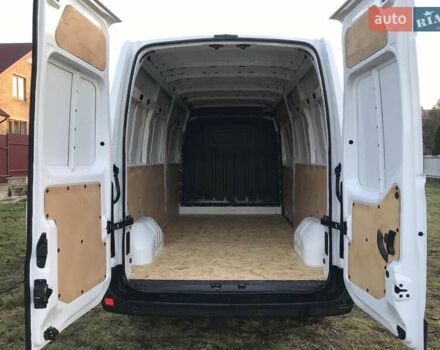Білий Рено Мастєр, об'ємом двигуна 2.3 л та пробігом 195 тис. км за 16900 $, фото 18 на Automoto.ua