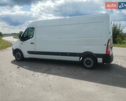 Белый Рено Мастер, объемом двигателя 2.3 л и пробегом 215 тыс. км за 16700 $, фото 4 на Automoto.ua