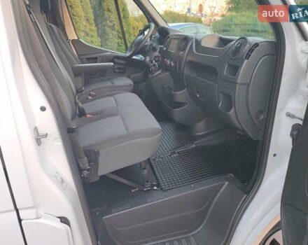 Білий Рено Мастєр, об'ємом двигуна 2.3 л та пробігом 220 тис. км за 16900 $, фото 55 на Automoto.ua