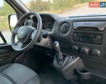 Білий Рено Мастєр, об'ємом двигуна 2.3 л та пробігом 190 тис. км за 17500 $, фото 19 на Automoto.ua