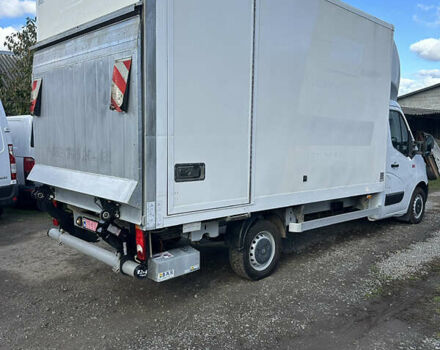 Белый Рено Мастер, объемом двигателя 2.3 л и пробегом 223 тыс. км за 22263 $, фото 7 на Automoto.ua