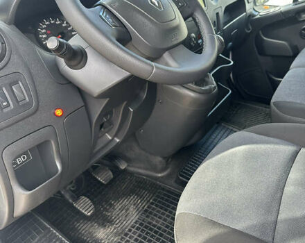 Белый Рено Мастер, объемом двигателя 2.3 л и пробегом 223 тыс. км за 22263 $, фото 14 на Automoto.ua