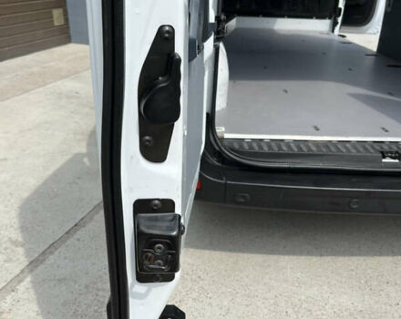 Рено Мастер 2019 в Кропивницком (Кировограде) на Automoto.ua Белый Рено Мастер, объемом двигателя 2.3 л и пробегом 355 тыс. км за 18299 $, фото 39 на Automoto.ua