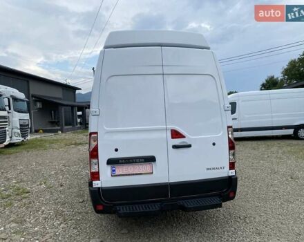 Белый Рено Мастер, объемом двигателя 2.3 л и пробегом 181 тыс. км за 19500 $, фото 11 на Automoto.ua