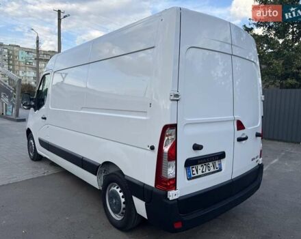 Белый Рено Мастер, объемом двигателя 2.3 л и пробегом 190 тыс. км за 17700 $, фото 10 на Automoto.ua