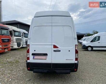 Белый Рено Мастер, объемом двигателя 2.3 л и пробегом 181 тыс. км за 19500 $, фото 10 на Automoto.ua