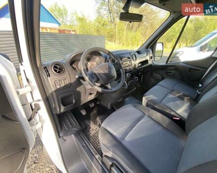 Белый Рено Мастер, объемом двигателя 2.3 л и пробегом 228 тыс. км за 18999 $, фото 34 на Automoto.ua