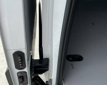 Рено Мастер 2019 в Кропивницком (Кировограде) на Automoto.ua Белый Рено Мастер, объемом двигателя 2.3 л и пробегом 355 тыс. км за 18299 $, фото 38 на Automoto.ua