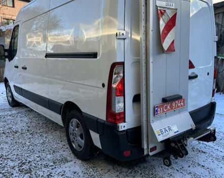 Белый Рено Мастер, объемом двигателя 2.3 л и пробегом 217 тыс. км за 18000 $, фото 1 на Automoto.ua