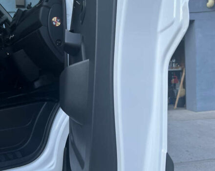 Рено Мастер 2019 в Кропивницком (Кировограде) на Automoto.ua Белый Рено Мастер, объемом двигателя 2.3 л и пробегом 355 тыс. км за 18299 $, фото 29 на Automoto.ua