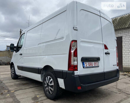 Белый Рено Мастер, объемом двигателя 2.3 л и пробегом 157 тыс. км за 16600 $, фото 3 на Automoto.ua