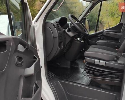 Рено Мастєр 2019 у Бердичеве на Automoto.ua Білий Рено Мастєр, об'ємом двигуна 2.3 л та пробігом 204 тис. км за 14970 $, фото 29 на Automoto.ua