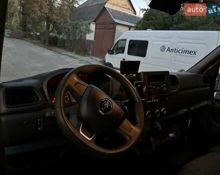 Білий Рено Мастєр, об'ємом двигуна 2.3 л та пробігом 380 тис. км за 25000 $, фото 11 на Automoto.ua