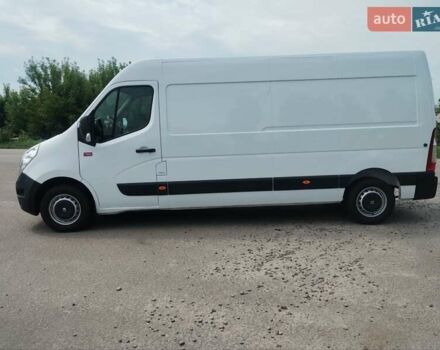 Белый Рено Мастер, объемом двигателя 2.3 л и пробегом 215 тыс. км за 16500 $, фото 5 на Automoto.ua
