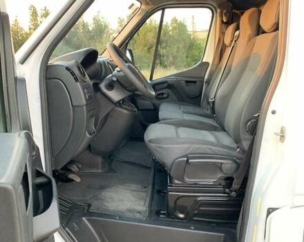 Білий Рено Мастєр, об'ємом двигуна 2.3 л та пробігом 190 тис. км за 17500 $, фото 15 на Automoto.ua